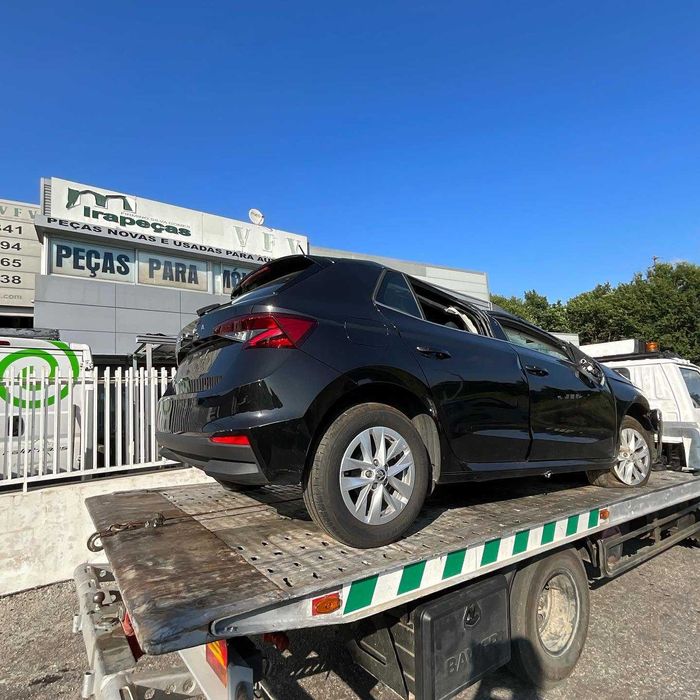 Skoda Fabia 2022 para peças