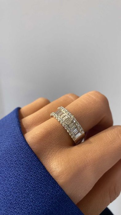 Pierścionek z diamentami naturalnymi 2.04ct bagiety