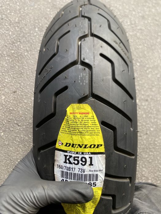 Pneu de mota 160/70 B17 Dunlop K591 Harley Davidson (NOVO)