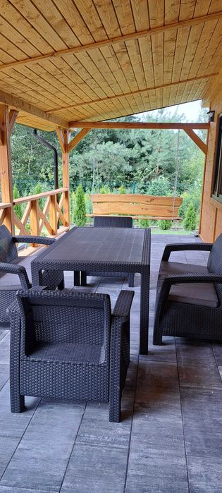 Do wynajecia ,,Dom nad stawem"