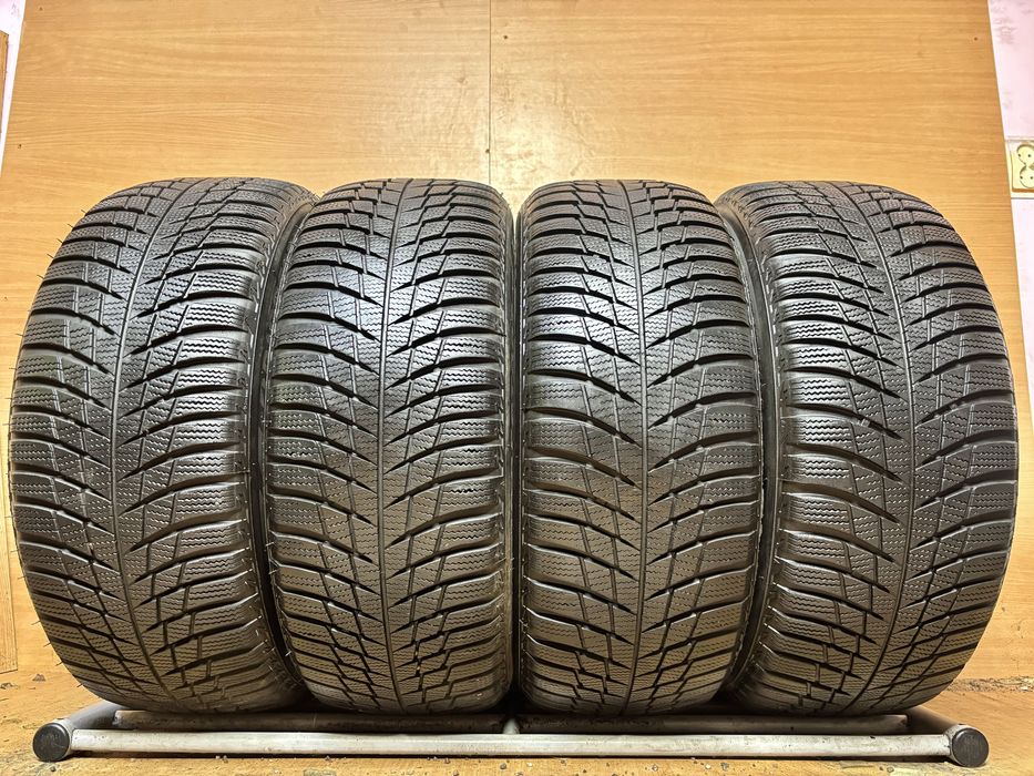 215/55 R 16 Bridgestone Blizzak LM001 Зима комплект шини