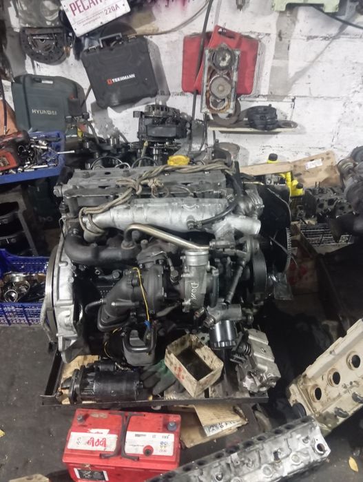 Продам двигун Chrysler Dodge Jeep Opel 2.5 TD