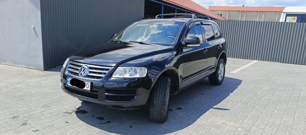 Продам машину Volkwagen 2.5 TD