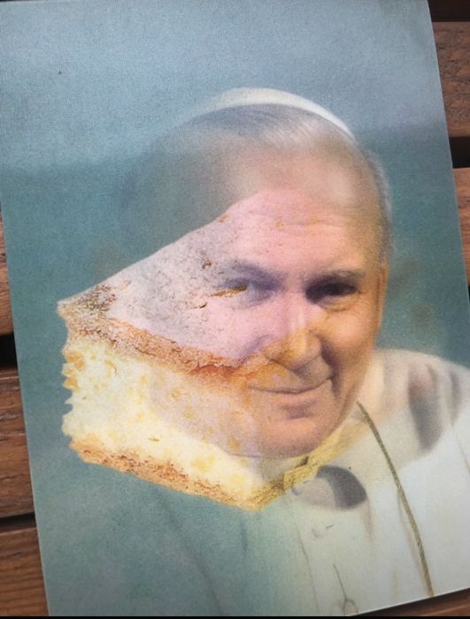 Pocztowka plus dwa magnesy