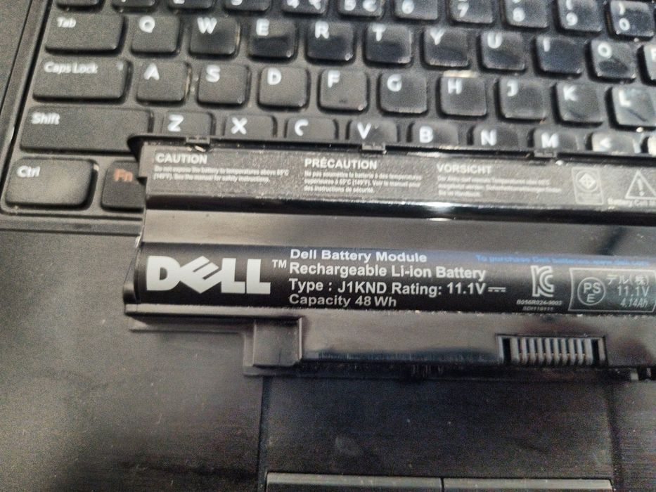 bateria  do laptopów DELL Vostro J1KND