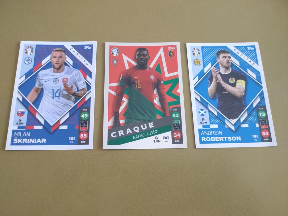 Cartas coleção Futebol e Star Wars - Oferta