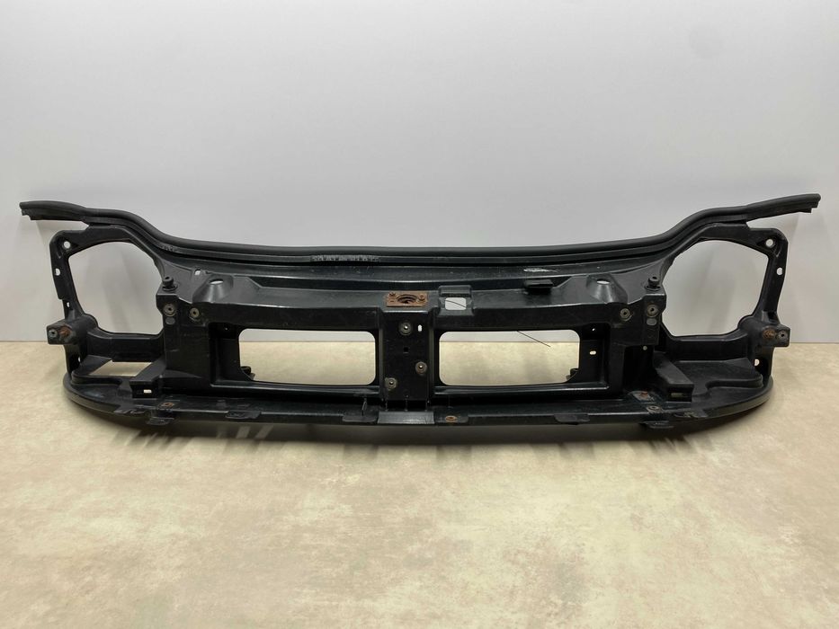 Передня панель (телевізор) Opel Vivaro, Renault Traffic 1.9