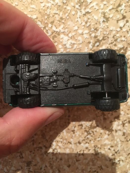 Машинка «Нива»і др.