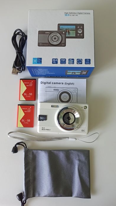 Цифрова фотокамера. Higt Definition Digital Camera.
