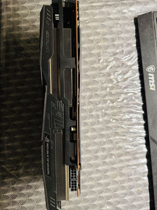 Відеокарта asus rx5700xt rog strix 8gb аналог rtx3060