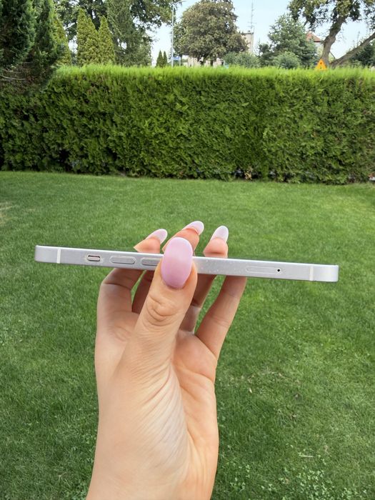 IPhone 14 128gb 77%kondycja baterii