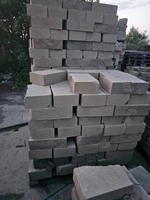 bloczki betonowe drugiej kategorii