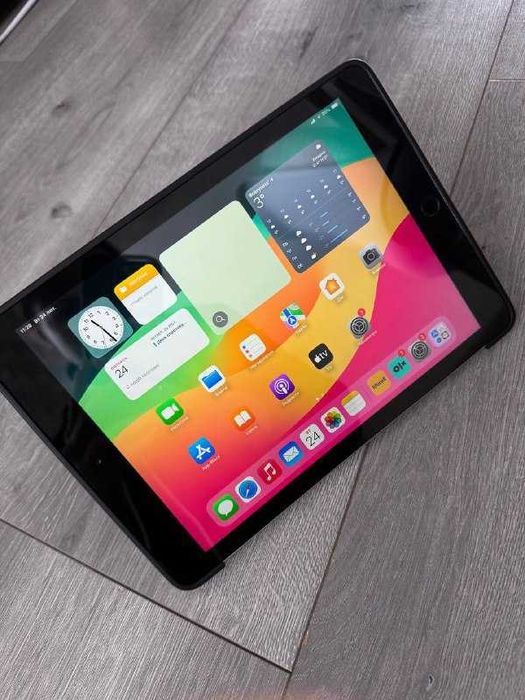 Продам Apple Ipad 6