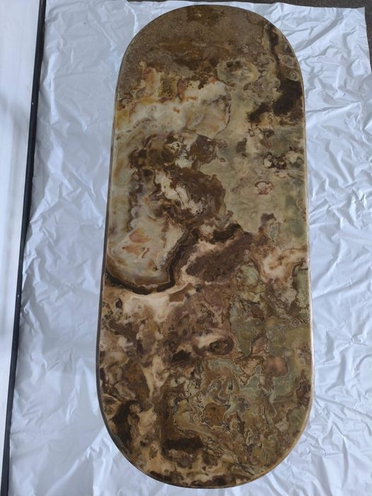 Mesa antiga de apoio em mármore