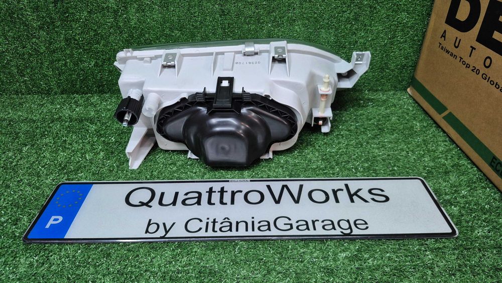 Otica Farol Frente Esquerdo Renault 19 1992 em diante Ref. 551-1117L-LD-E DEPO - NOVO