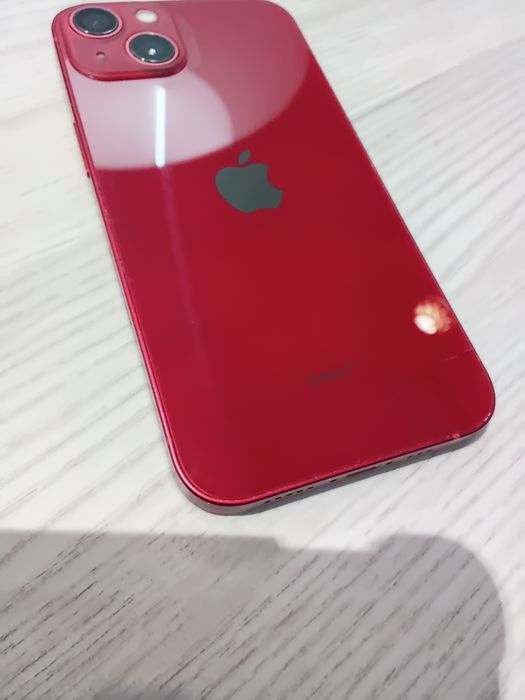 Iphone 13 vermelho