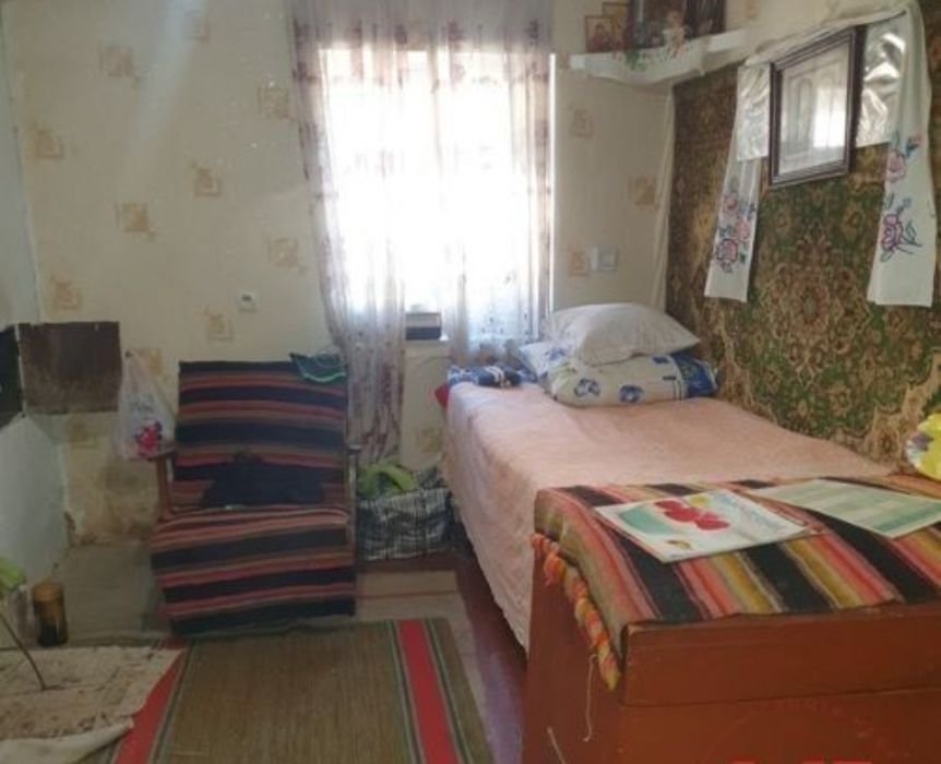 Продам будинок в смт Великодалинське