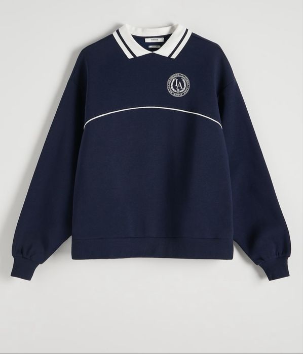 Світшот  розмір М у синьому кольорі reserved