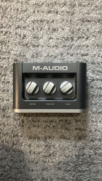 Interfase de audio m-audio