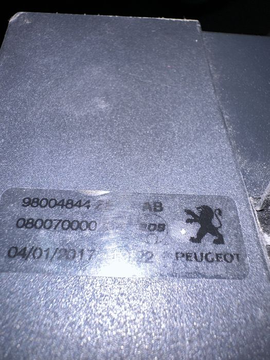 Chapeleira de rede peugeot 508