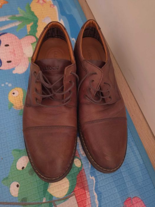 Skórzane buty Lasocki