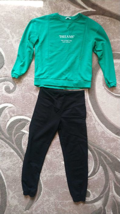 Спортивний костюм для вагітних