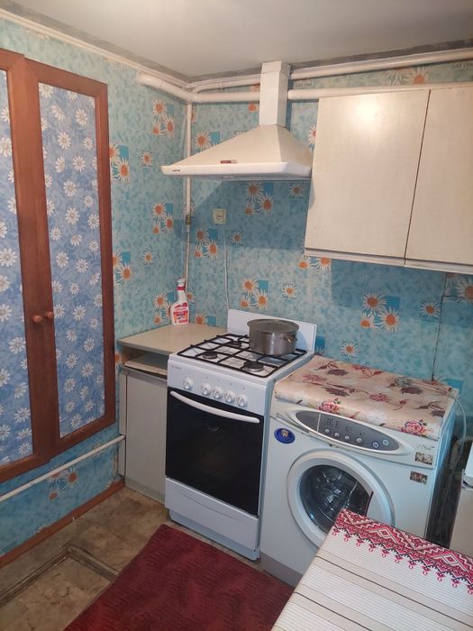 Здам в оренду частину будинку.