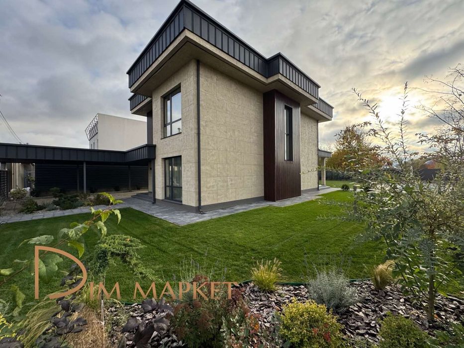 ‼️З дизайнерським ремонтом та меблями| Дім з басейном| 10 соток