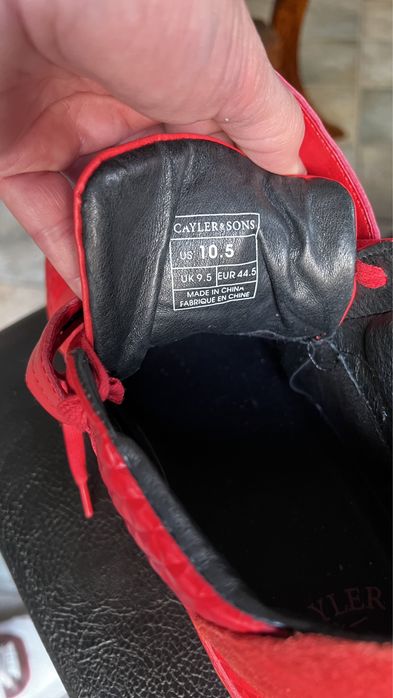 Buty Cayler&Sons.  Rozmiar 44,5