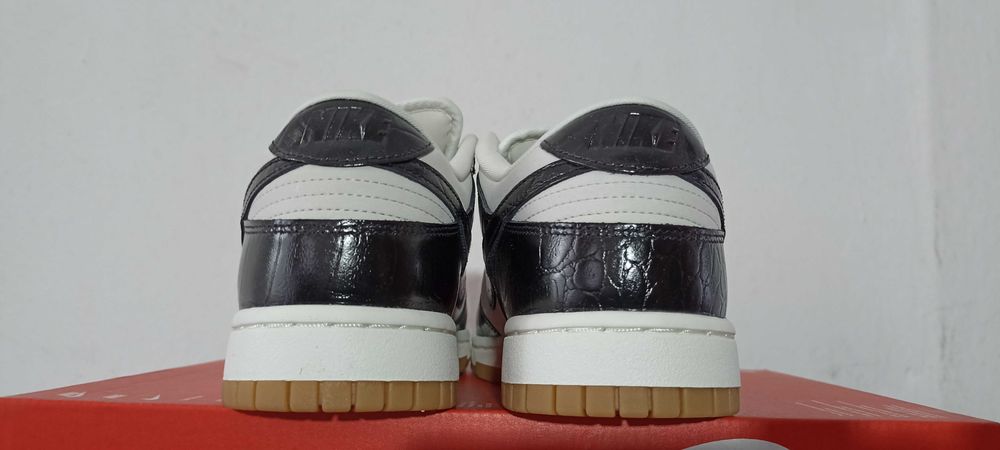 Nike Dunk Low LX nowe 43