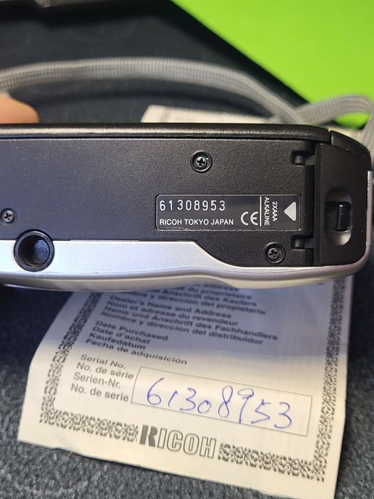 Плівкова фотокамера RICOH YF-11s, робоча!