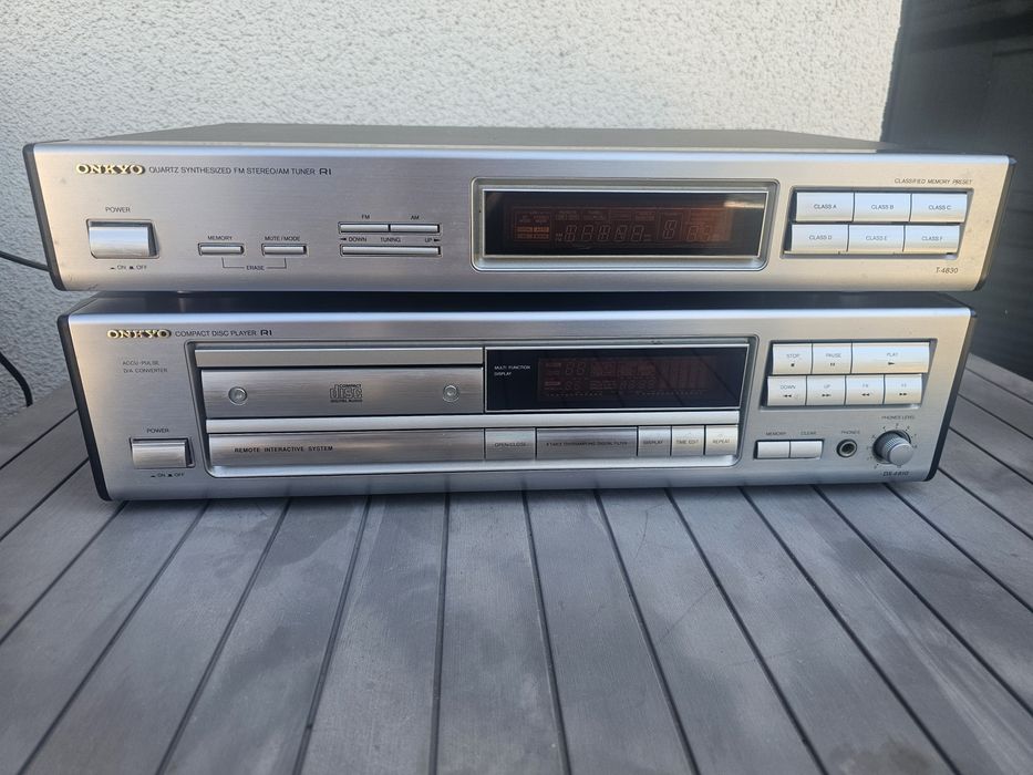 Onkyo DX-6810 i tunera T-4830