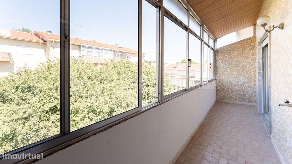 Apartamento T2 junto ao Politécnico