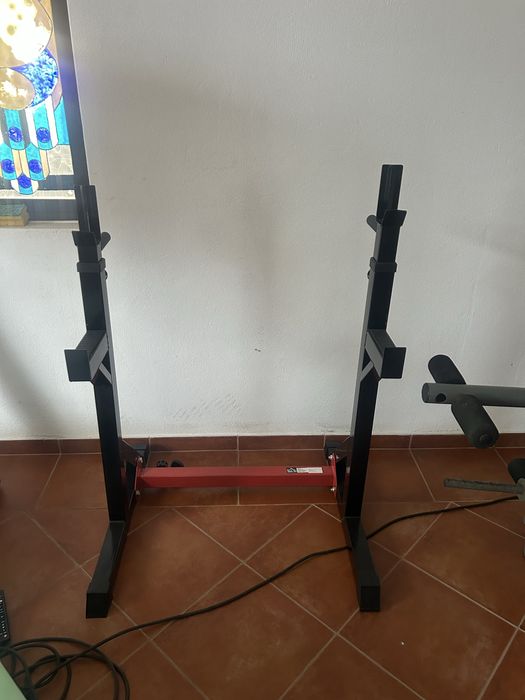 Banco para barra e pesos