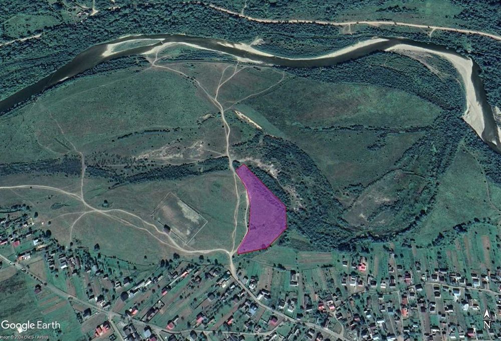 Земля в карпатах 270 $ за сотку  біля т. Київ-Чоп 1.7 Га (садівництво)