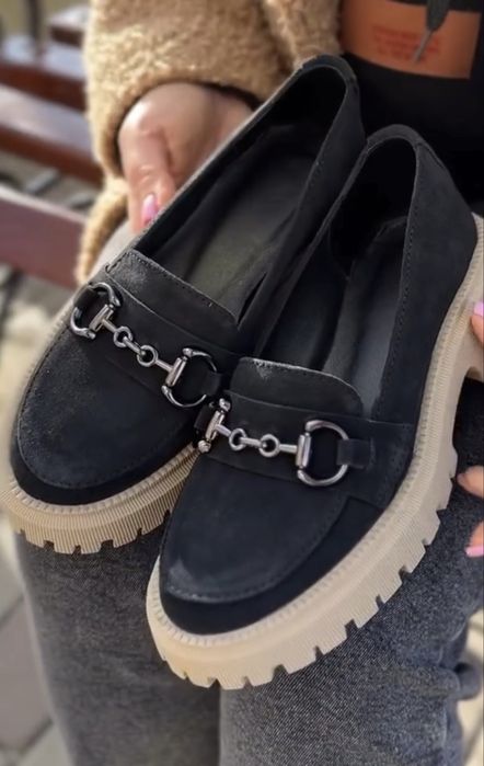 Лофери натуральна замша на шкіряній підкладці як нові