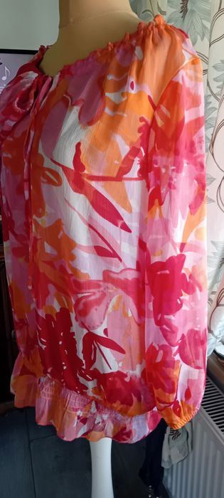 Bluzka Outfit Classic NKD 44/46.