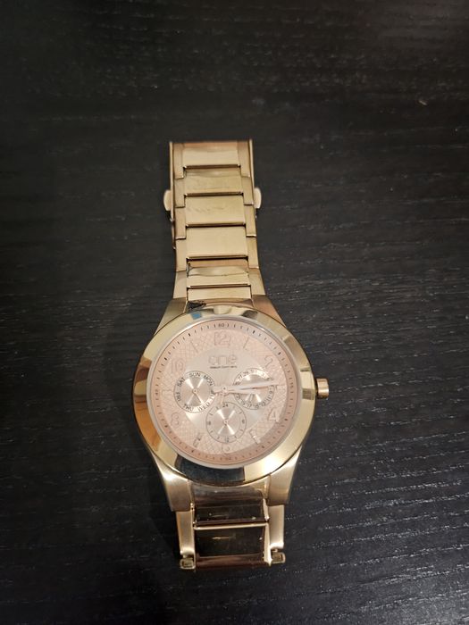 Relógio ONE Watch Company