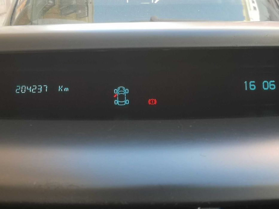 Renault Espace 2.2 dci Initiale Paris 150 cv  204.500 km