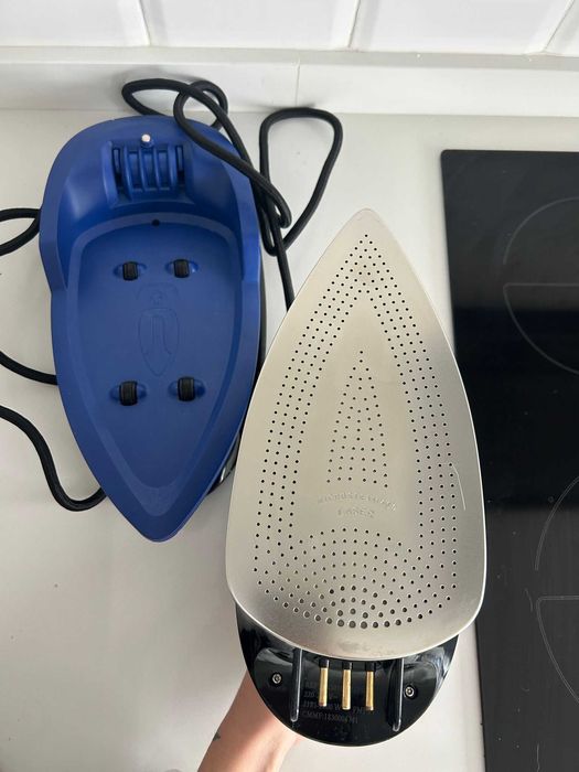 Ferro de Engomar Rowenta FREEMOVE (Ferro de Engomar sem Fios) NOVO