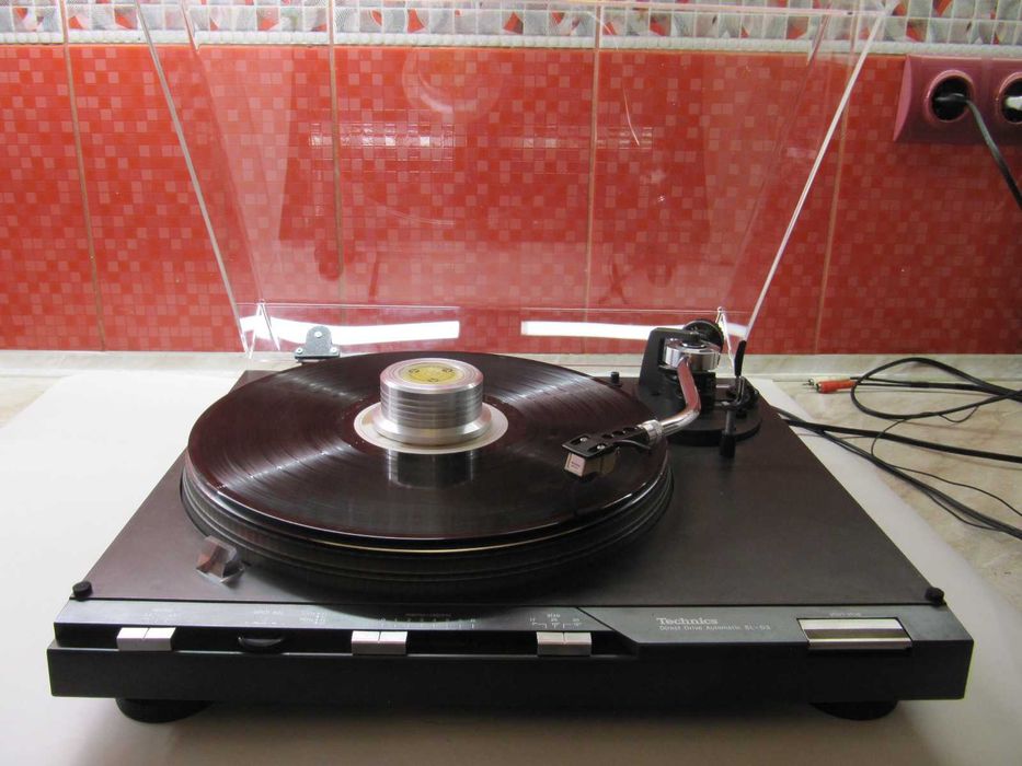 TECHNICS SL-D3 HI-FI *Direct-Drive/Automatic – METALLICS Line HI-FI