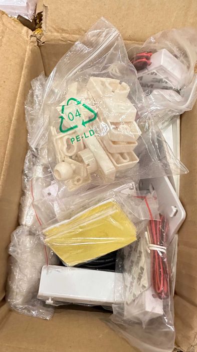 Система безпеки Kerui: IP-відеодомофон + набір датчиків руху та дверей