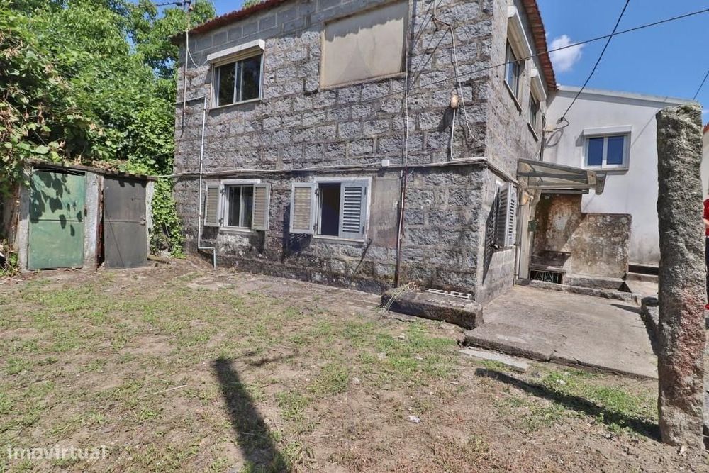 Cave com destino habitação para venda em Ruães - Andar moradia — Merelim (São Pedro) E Frossos, Braga