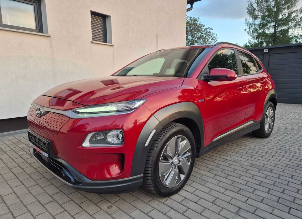 Hyundai Kona 64квт 2020