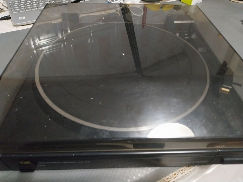 Gira discos completo impecavel