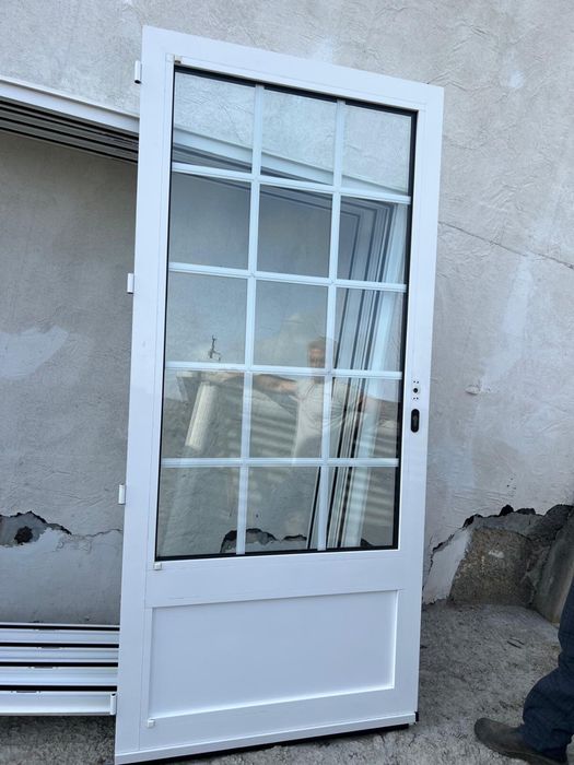 Janelas em aluminio em bom estado