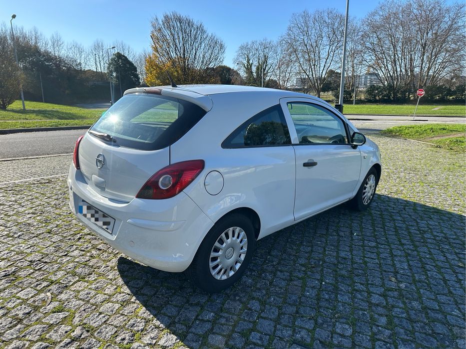 Opel corsa 1.3 cdti COMERCIAL