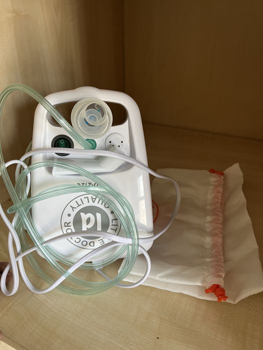Компресорний інгалятор Little Doctor LD 212C