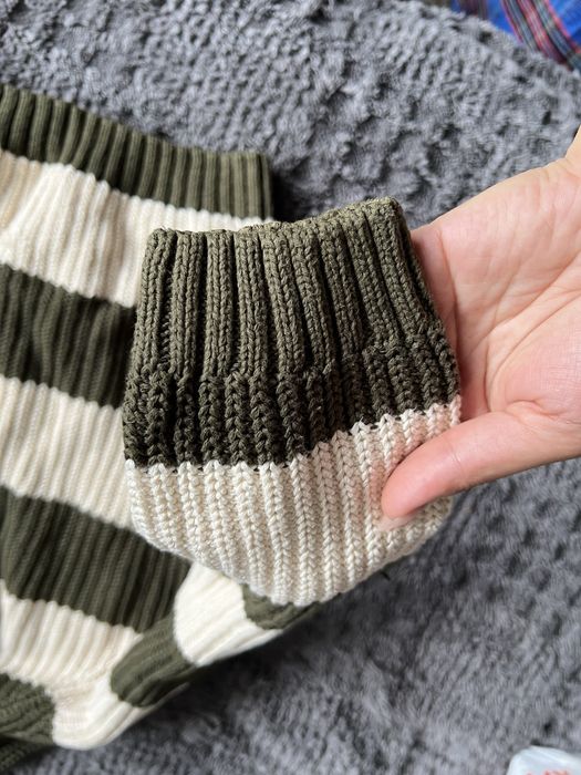 Вязаний теплий светер 128р