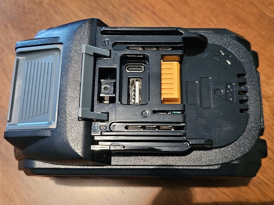 Bateria Makita 18V 9Ah Molicel P45B 2X USB